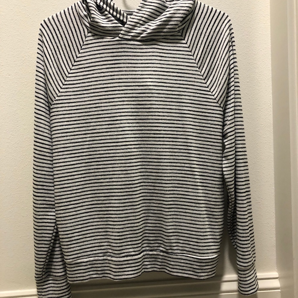 Black and white striped GAP hoodie